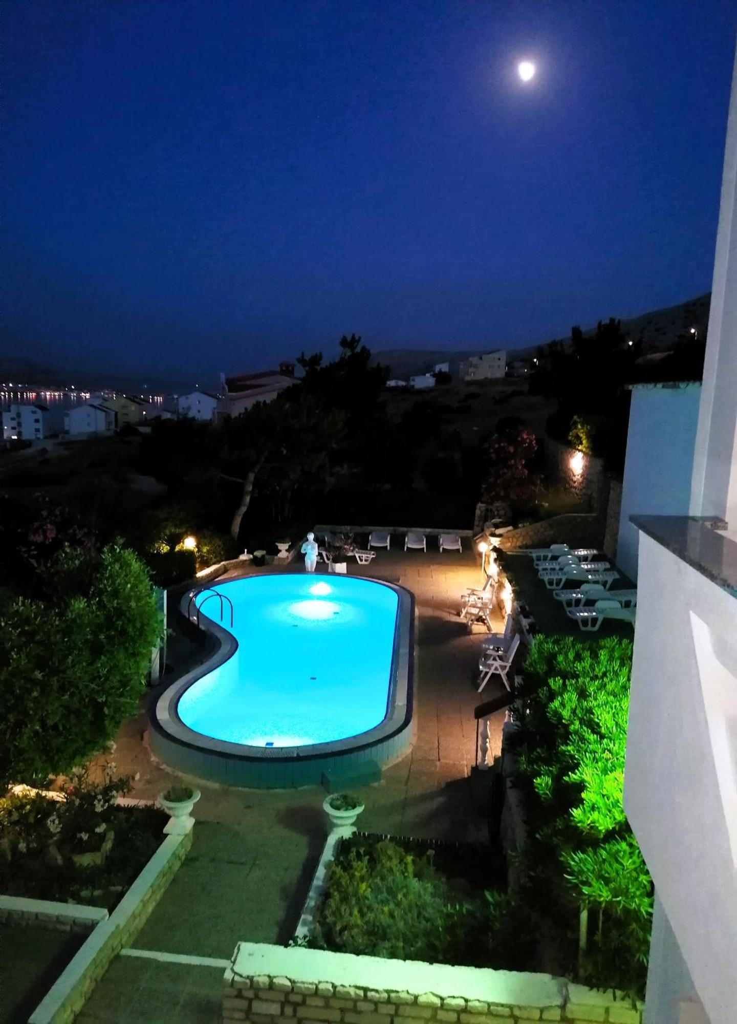 Apartment Family K&m Pag Town